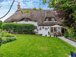 3 bed property in Blandford Forum 83442